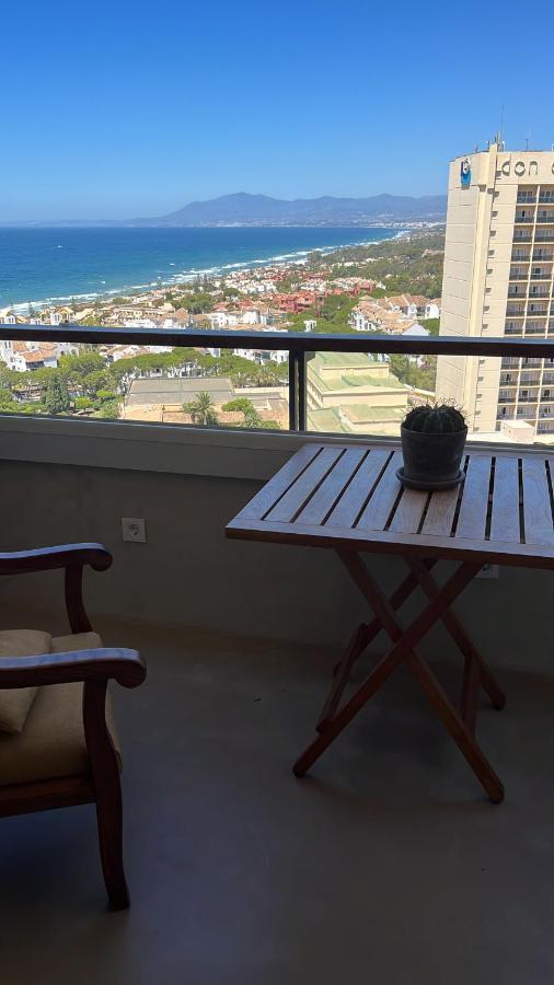 Vistas al Mar Marbella del Este Exterior foto